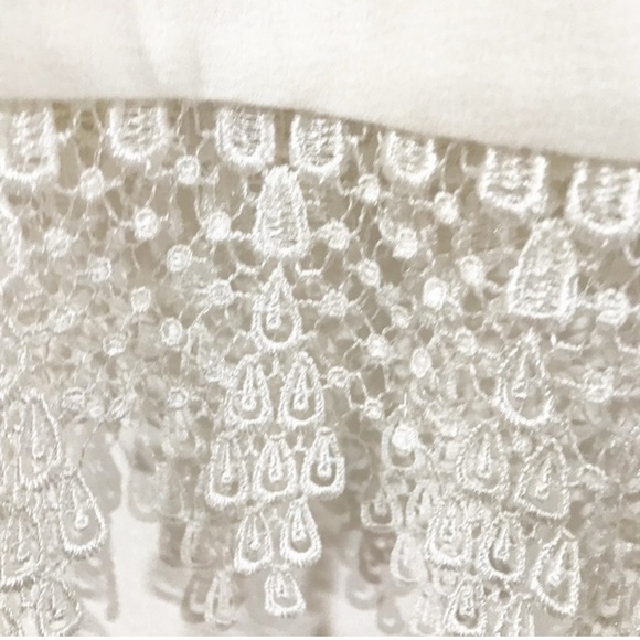 Aqua Crochet Lace Bottom Crop Top White M - Picture 3 of 5